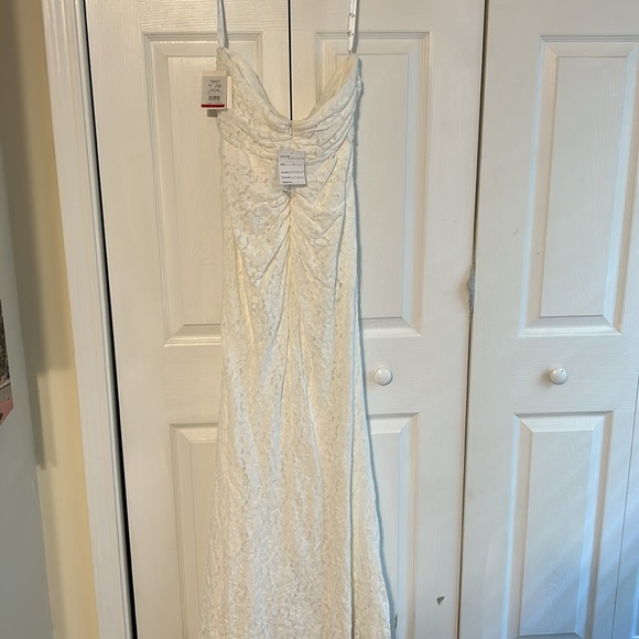 Size 8. DB studio strapless wedding dress. - Picture 2 of 4